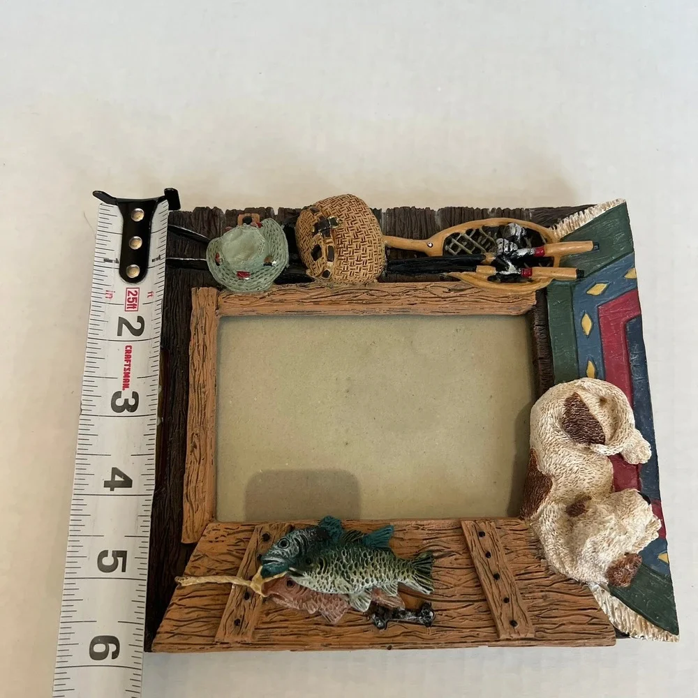 Vtg Rustic Fishing Cabin Resin Picture Frame Sleeping Dog Rods Net Lodge Decor